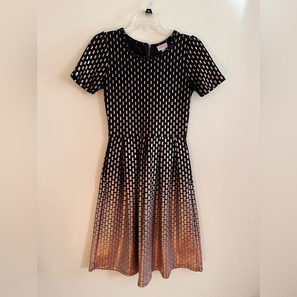 Lularoe NWOT Elegant Amelia Black to Gold/Copper Ombré Dress size Small